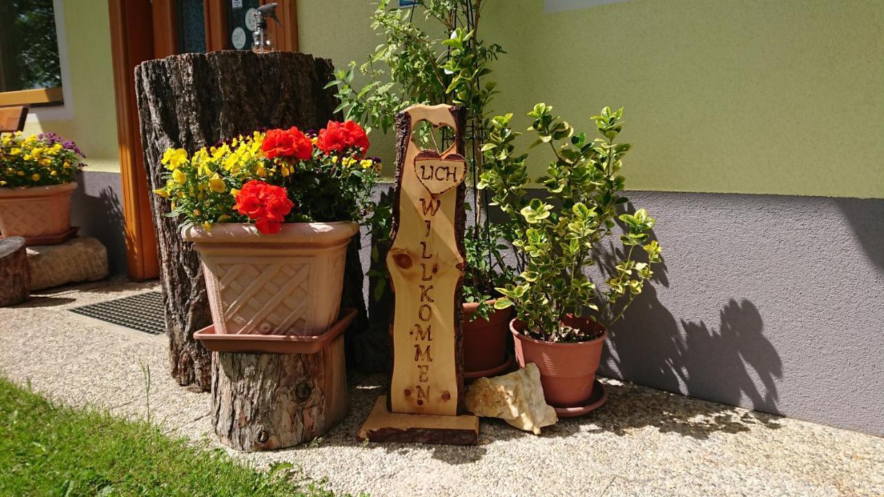 Bauernhof Pension Juri Obergösel Exterior foto